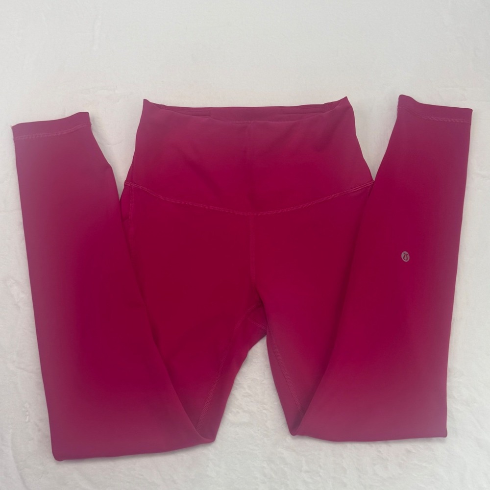 Lululemon Wunder Train‎  High-rise Magenta tight w pockets Size 6 - Picture 3 of 7